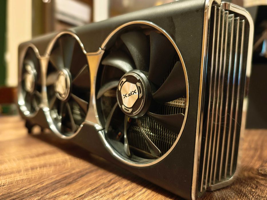 RX 5700 XT xfx Rx 5700 xt thicc III ultra