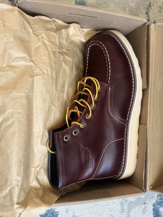 Продам ботинки кожаные Red wing