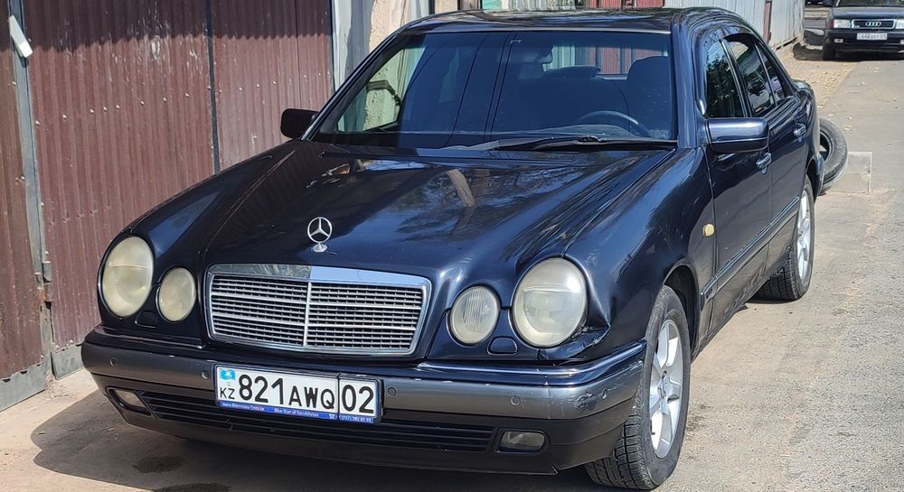 Mercedes Benz w210 Elegance