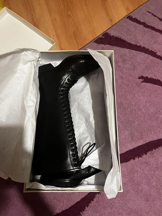 Високи ботуши с връзки Hogl