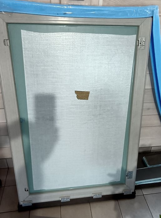 Vand OGLINDA cu insertie lemn