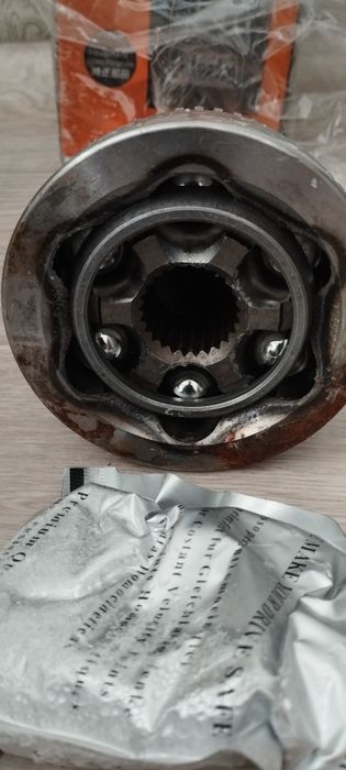 Ппродам гранату,Ниссан икстрейл