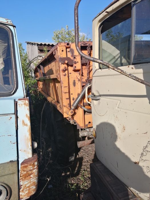 Продам Урал целиком.