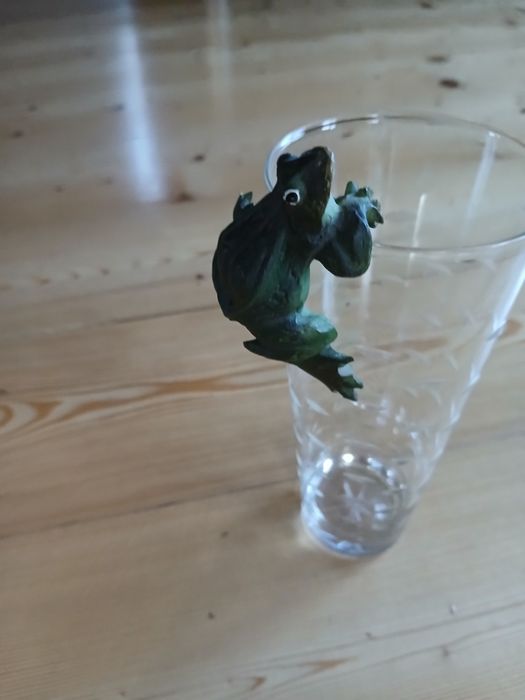 Продам сувенир Лягушонок