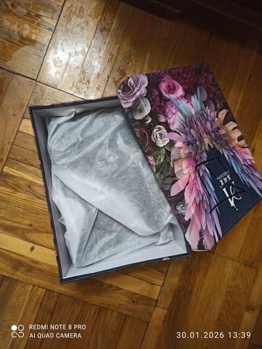 Продам женские сапожки