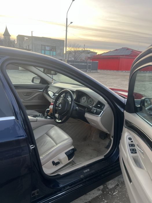 Dezmembrez Bmw Seria 5 f10 2.0d