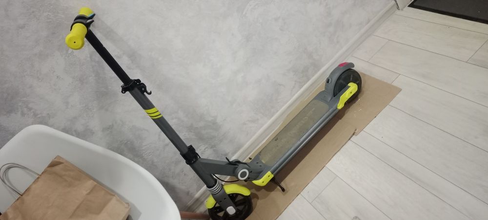 Продам электросамокат