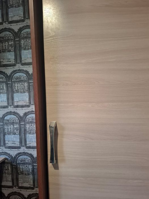 Продам шифонер купе