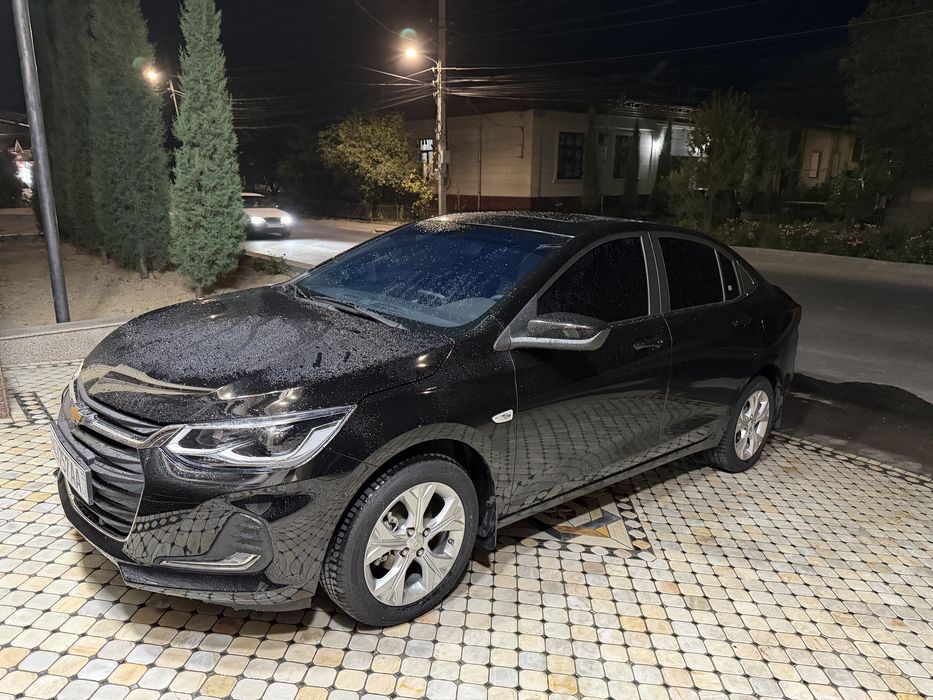 Onix Premier 2 Turbo AT PLUS