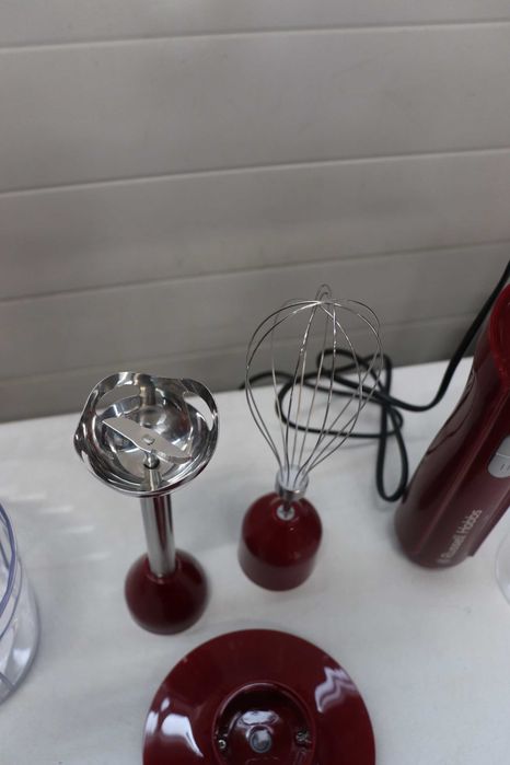 Russell Hobbs Електрически ръчен блендер 3в1 миксер, бъркалка и ножове