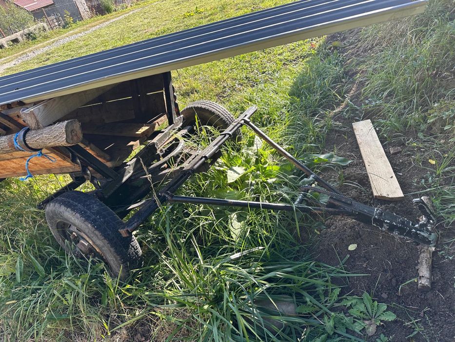 Caruta remorca agricola