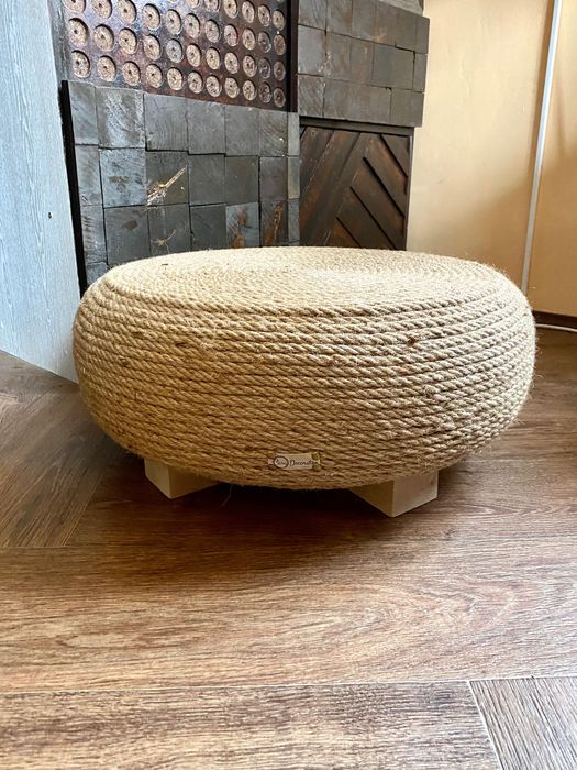 Авторска табуретка. Изкуство и функционалност в едно!