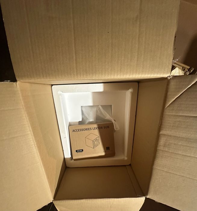 ARCAM solo si WHARFEDALE emerald