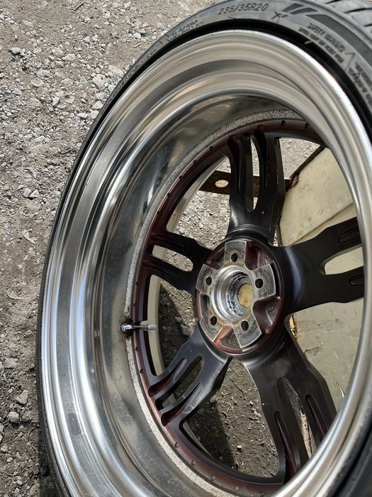 Диски с шинами. R 20. 5.100