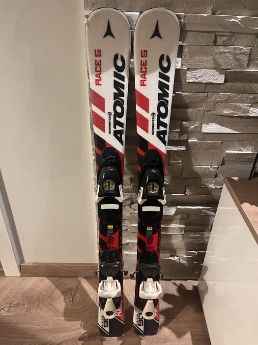 Детски ски обувки Lange, ски Atomic race, ски каски 2 броя