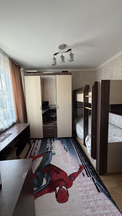 Квартира 4комнатная в хорошем районе
