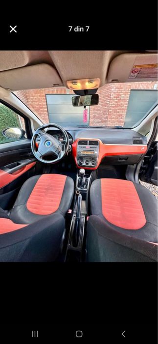 Vand fiat punto  2006 motor:1.3 motorină 60cp stare bună