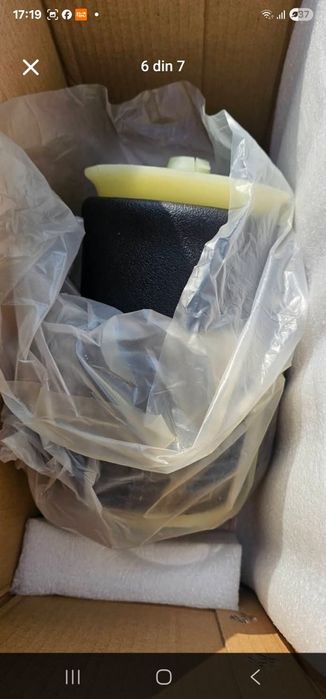 : Piese NOI BMW E60 / E61 - Discuri Frână 348mm + Perne Aer Spate
​Descriere:
Vând piese noi pentru BMW Seria 5 (mot