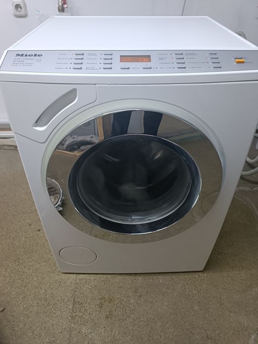 Стиральная машинка Miele