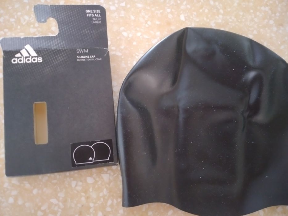 Шапочка для плавания "ADIDAS" + подарок.