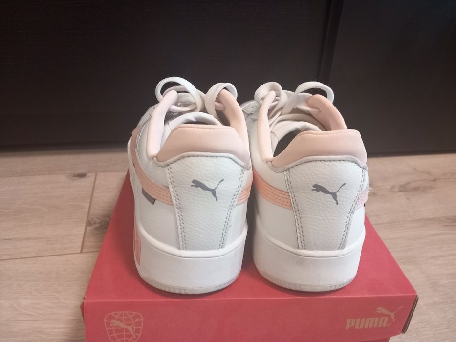 Дамски сникърси Puma, номер 40