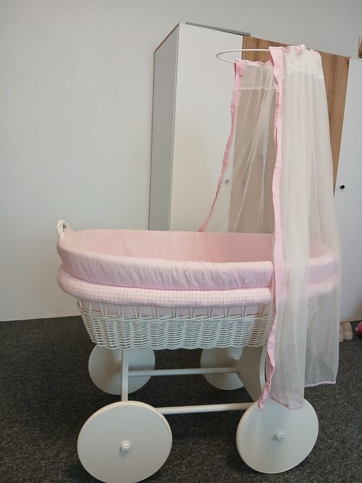 Patut roz pentru bebe