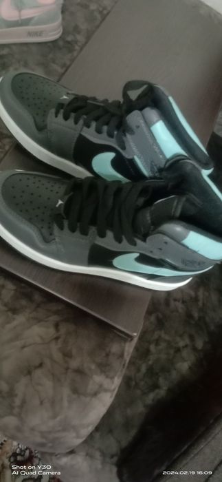 Qiz va bollar krasovka  киз ва болла учун красовка женский и мужской к