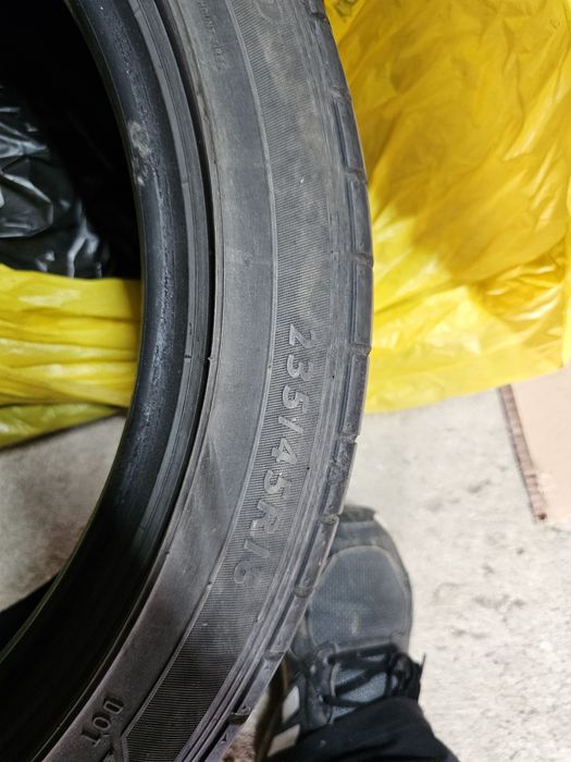 Гуми Dunlop Sport Maxx 235/45/18