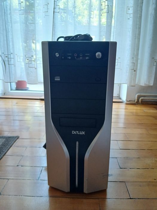 Carcasa PC Delux + Sursa GIGABYTE 650W