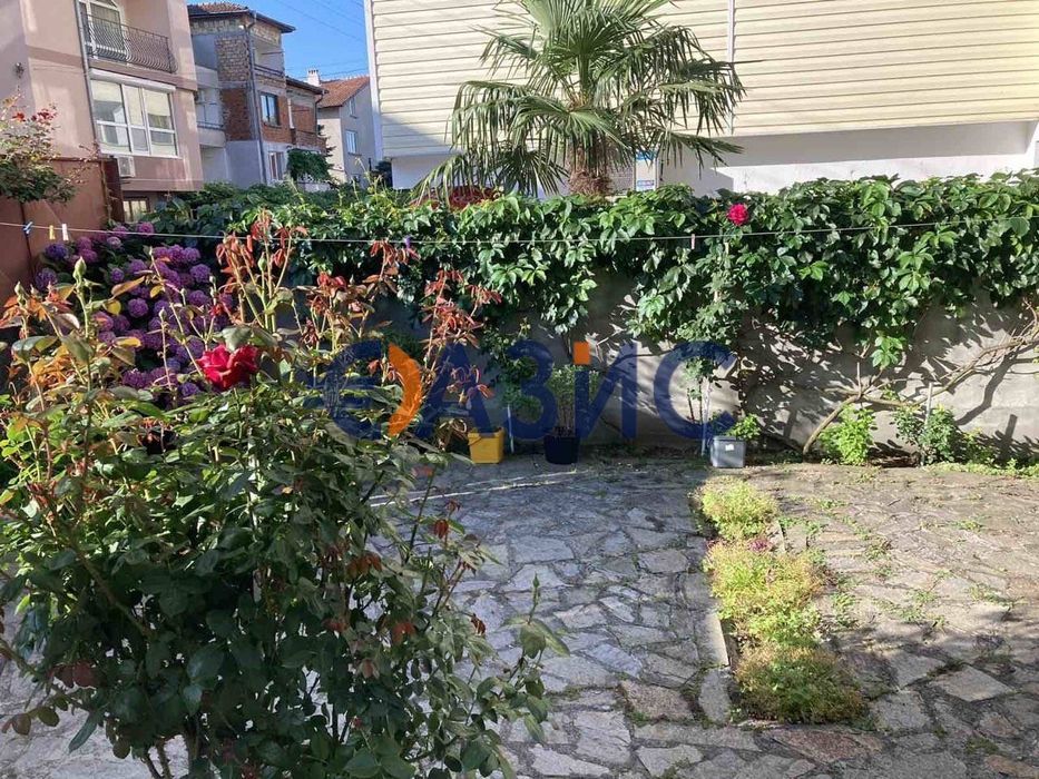 Продава се Хотел в Приморско - 720 кв.м за 471 €/кв.м - Снимка #12