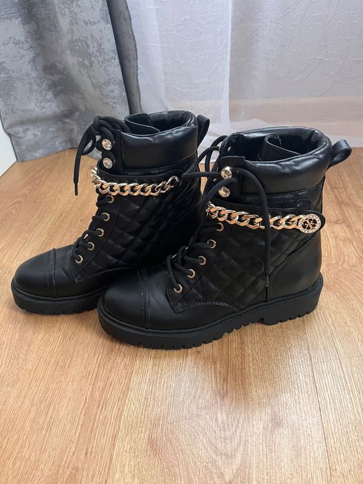 Нови зимни боти Guess