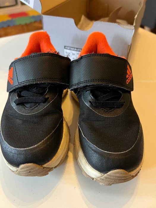 Adidas marimea 28