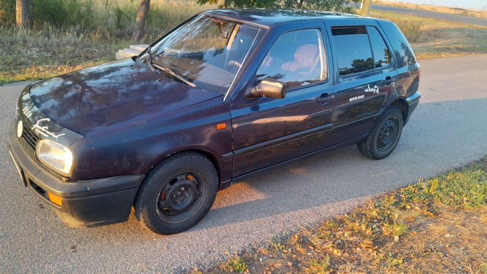 Продам гольф 3  1,4