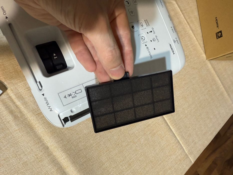 Проектор Epson EB-FH06