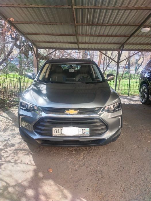 Продается Tracker 2 LTZ, 2024г