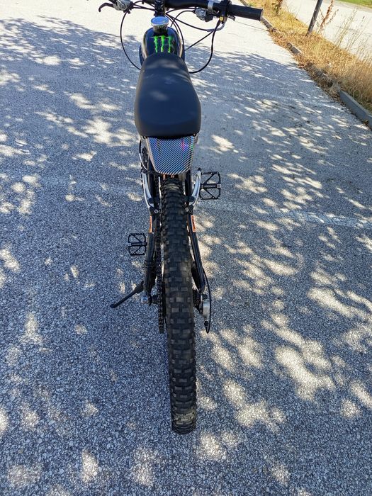 Продавам Веломотор 80CC