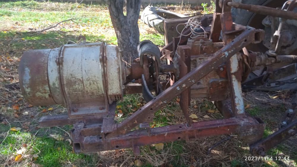 Гениратор.   От трактора