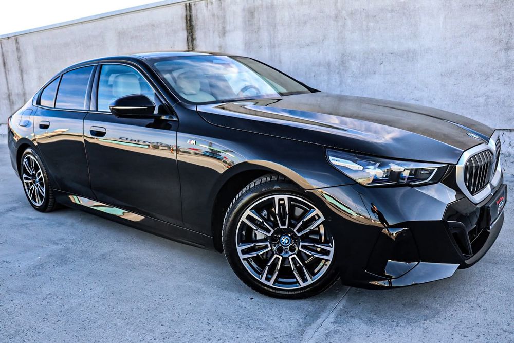 BMW i5 BMW i5 e drive 40 M-Pack-2024