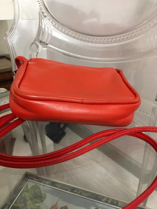 COS чанта естествена кожа в червено