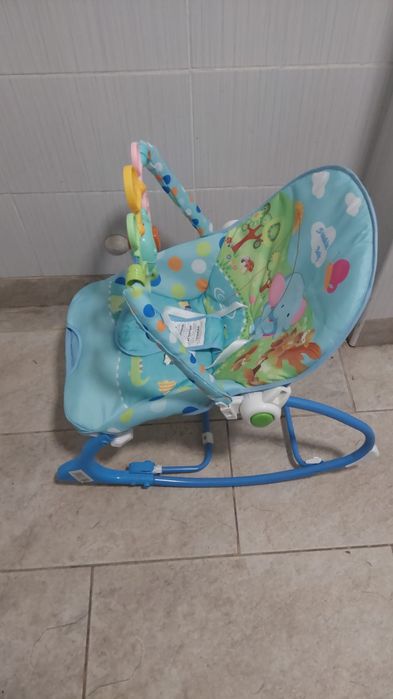 Legăn pentru bebeluși