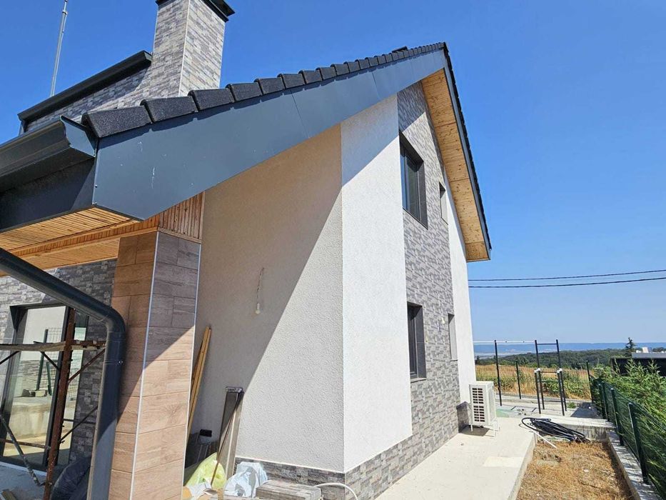 Продава се Къща в с. Звездица, Област Варна - 158 кв.м за 1450 €/кв.м - Снимка #3