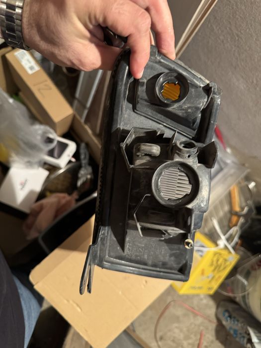 Тойота креста правый поворотник