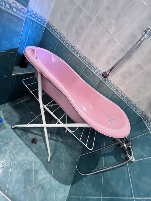 Вана със стойка Cangaroo