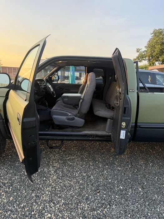 Dodge Ram 1500 5.2Magnum V8 manual 1999 +gpl