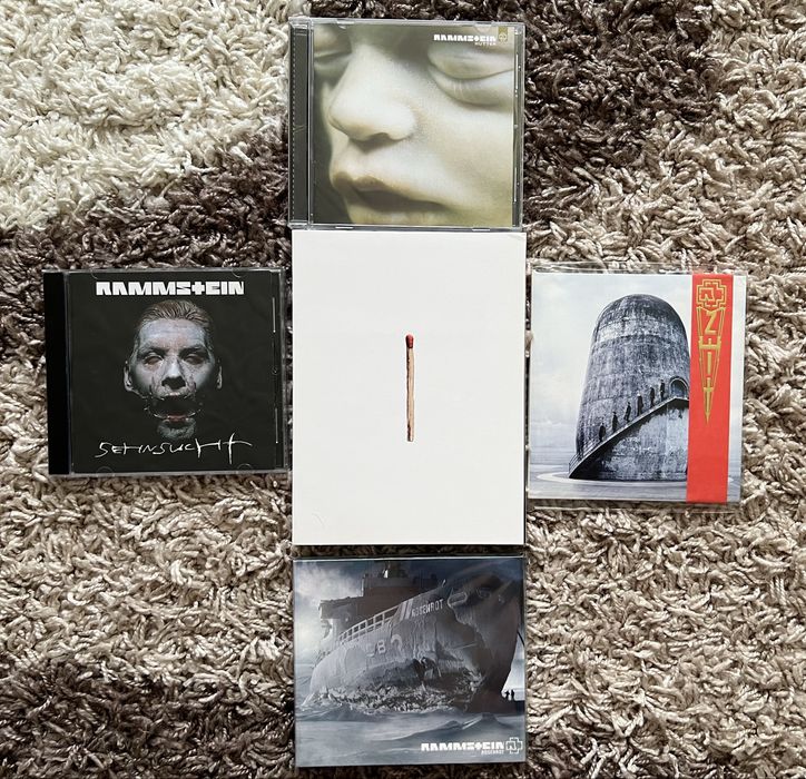 Продам компакт диски группы Rammstein