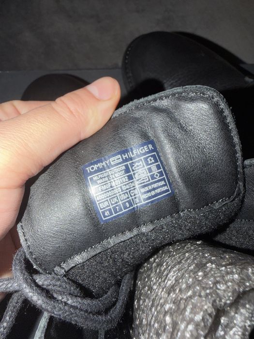 Tommy Hilfiger Outdoor ghete piele neagra interior captusit 41 noi