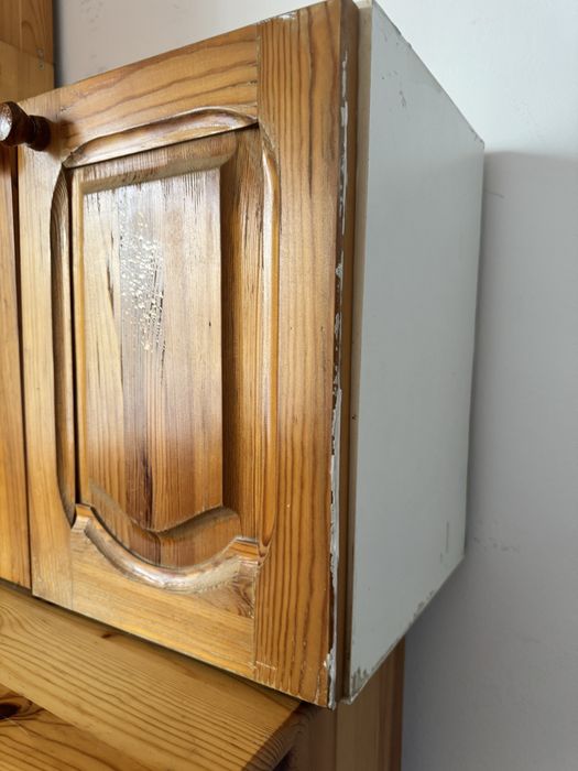 Гадероб от чам. Винтидж шкафове.