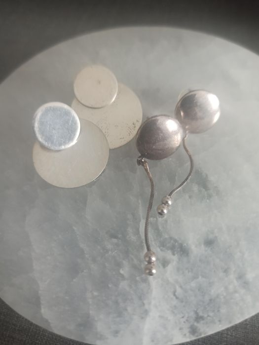 Лот сребърни обеци