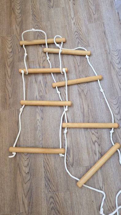 Шведская стенка для детей.