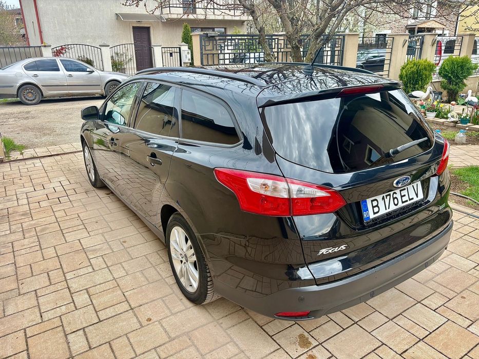 FORD Focus 2014 — imagine 4